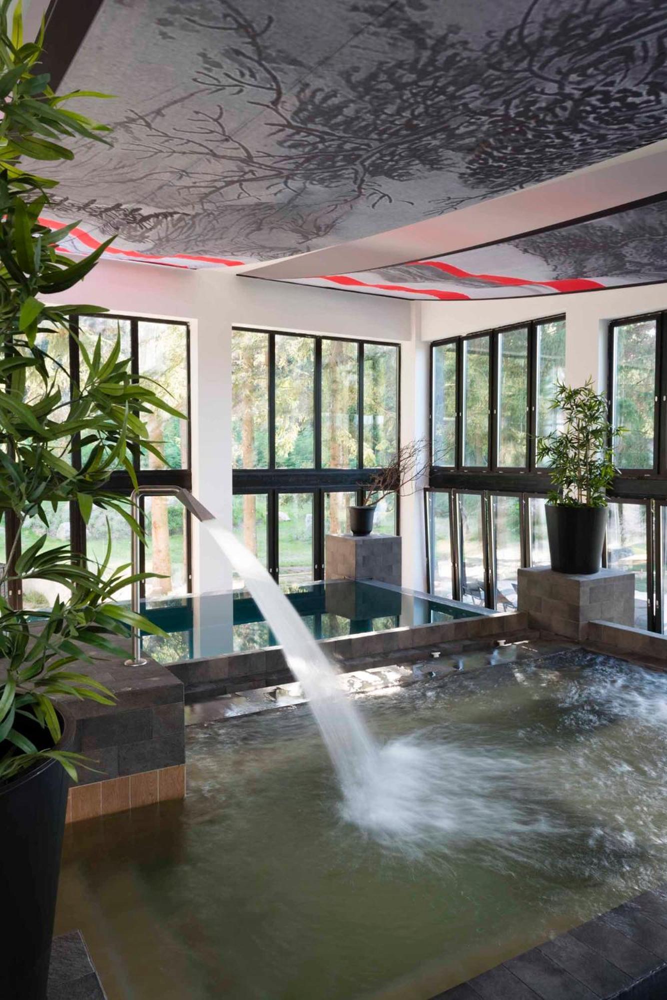 Oxigen Family Hotel Noszvaj Luaran gambar